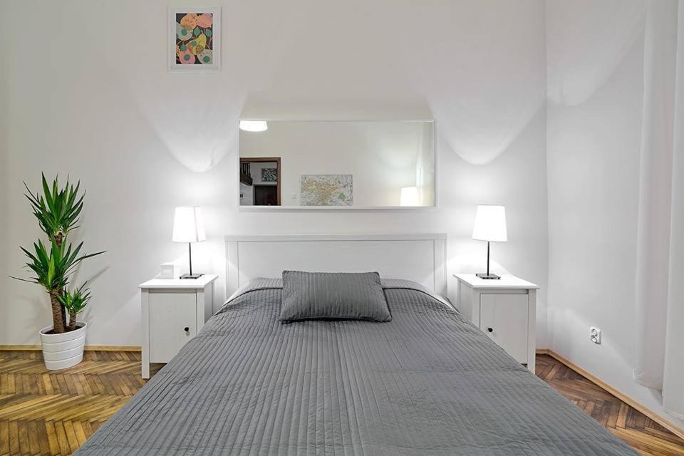 Apartament Next To The Main Square *
